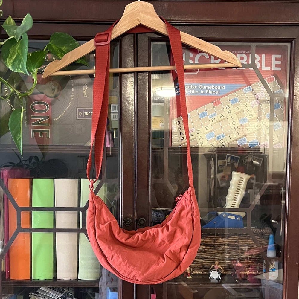 Uniqlo Red Women's Shoulder Bag